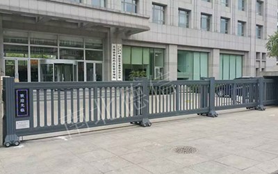 大连市食品药品监督管理局