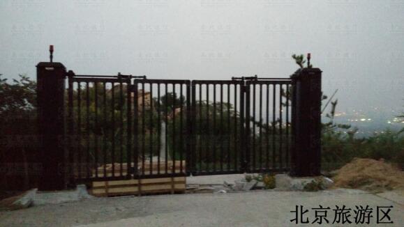 南北德信智能悬浮折叠门为北京旅游区打造畅享四季的欢乐